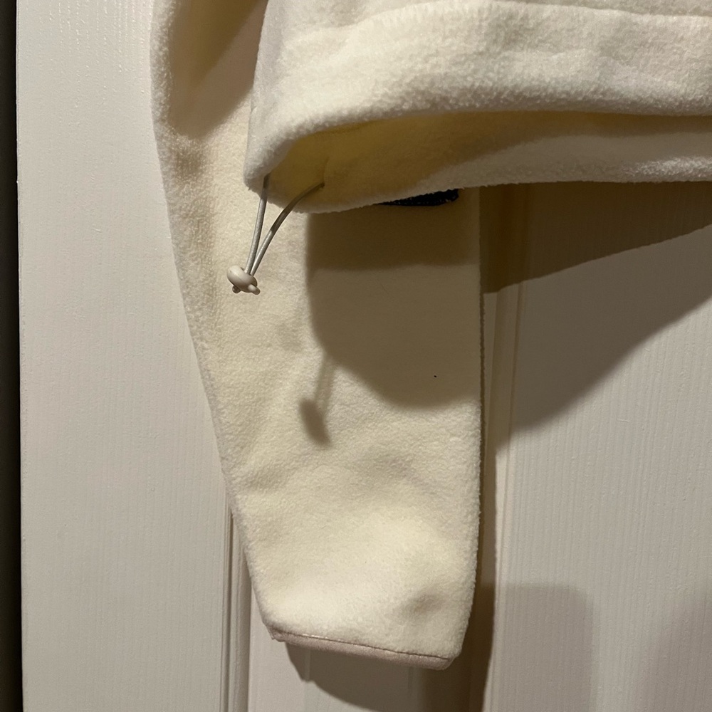Alter’d State cropped fleece, NWT - Picture 6 of 15